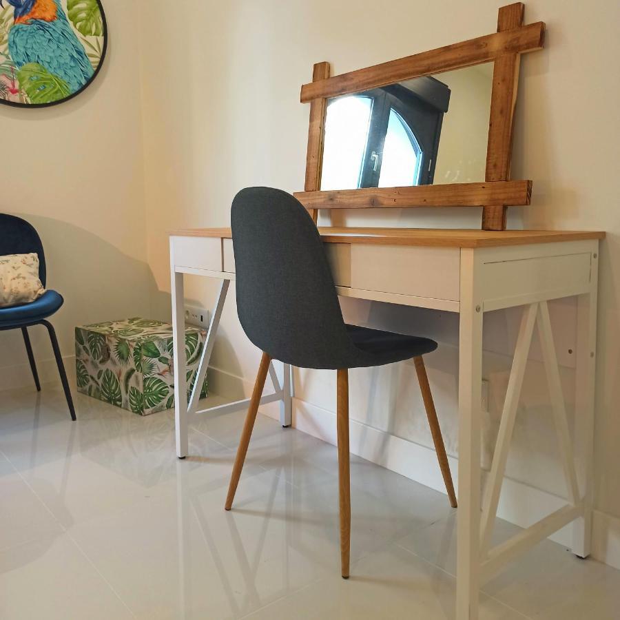 La Paloma Beach Apartment With Pool By Casa Del Sol Hr Manilva Luaran gambar