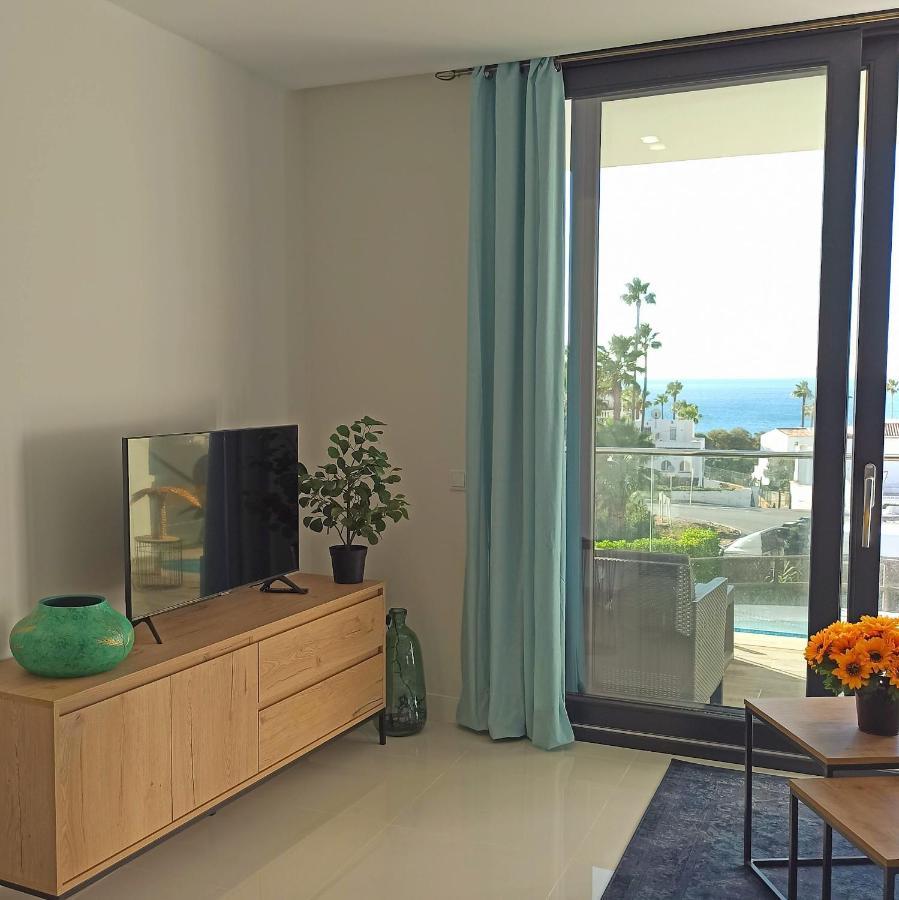 La Paloma Beach Apartment With Pool By Casa Del Sol Hr Manilva Luaran gambar