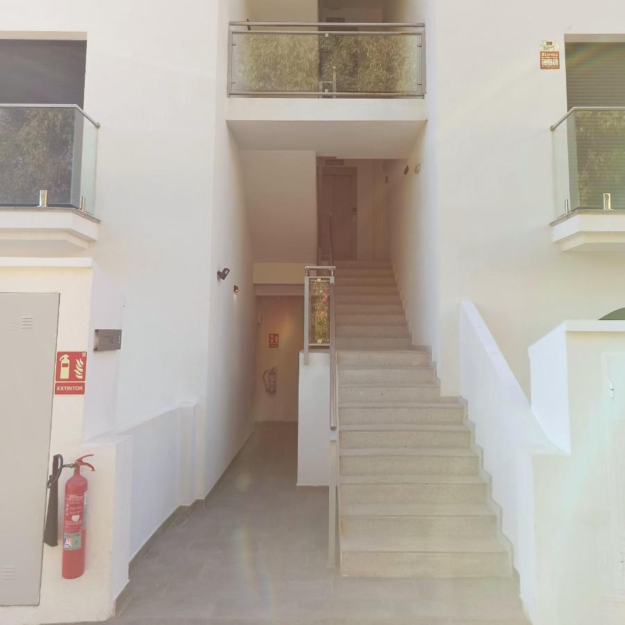 La Paloma Beach Apartment With Pool By Casa Del Sol Hr Manilva Luaran gambar