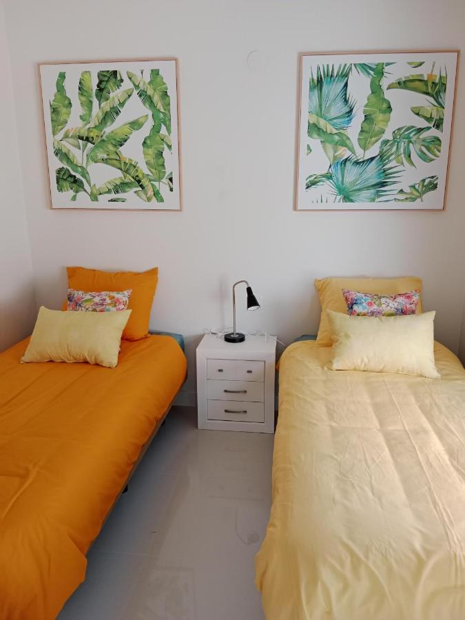 La Paloma Beach Apartment With Pool By Casa Del Sol Hr Manilva Luaran gambar